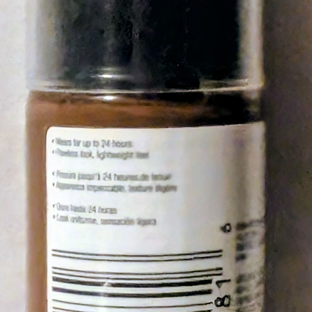 Revlon ColorStay Foundation 24H Java - Picture 4 of 5
